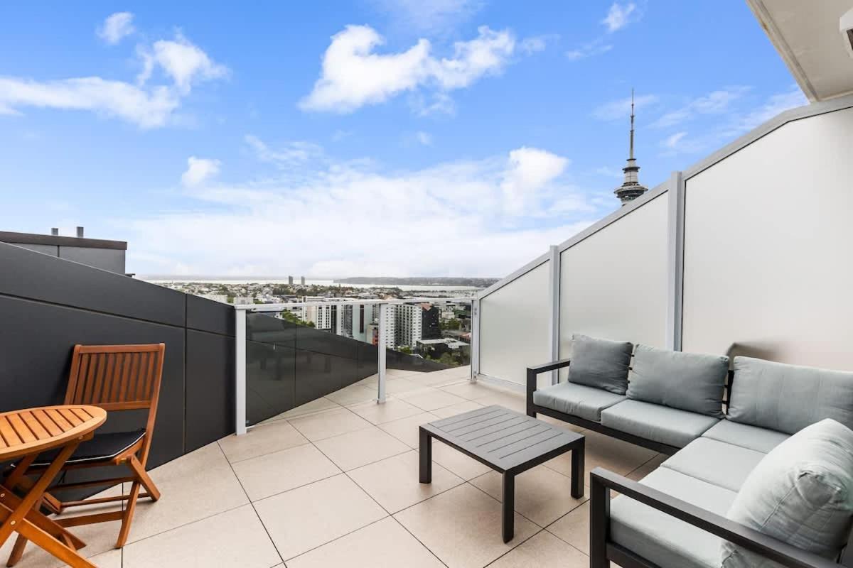 Sky Tower View 2br W Gym & Pool Access * Auckland